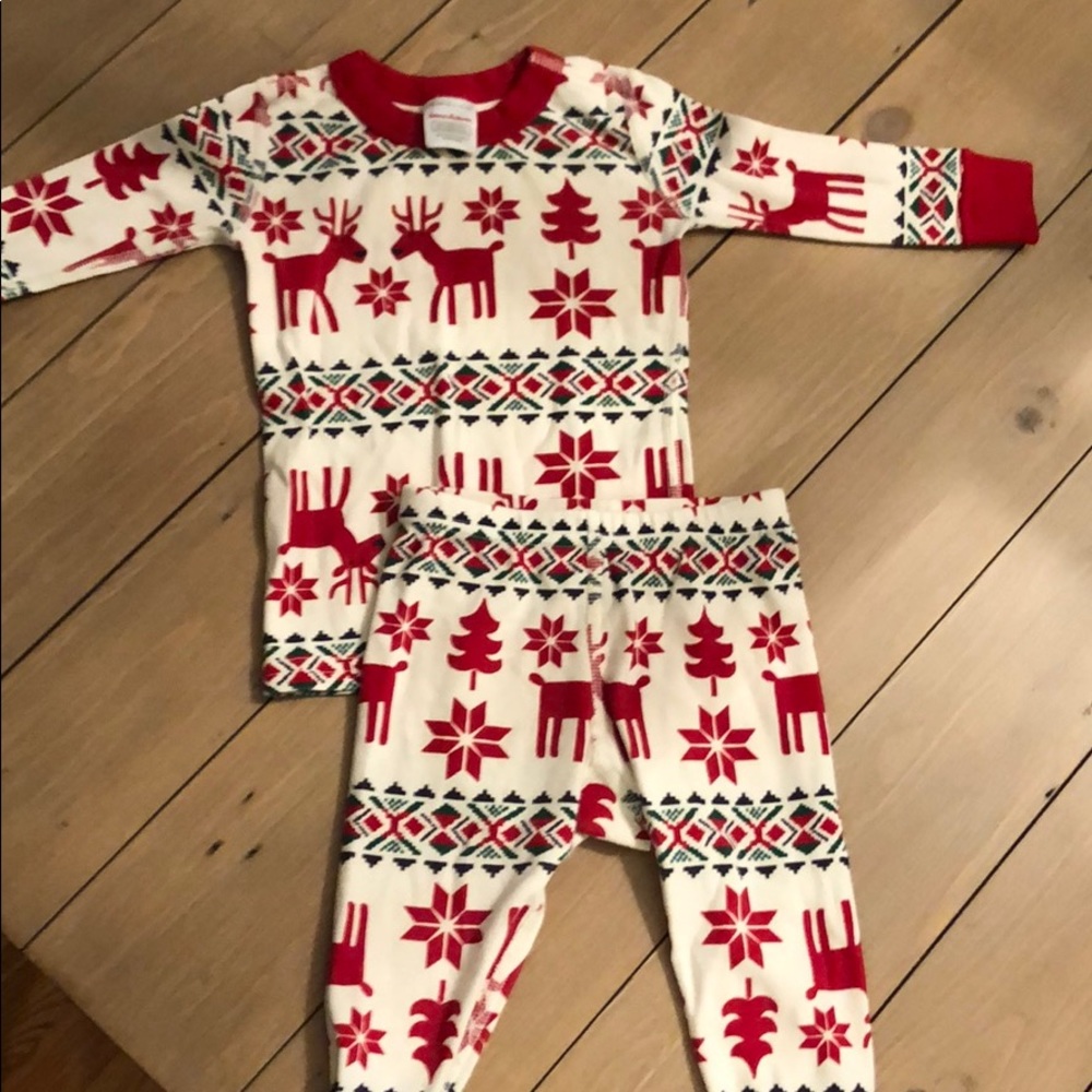 Hanna holiday pjs